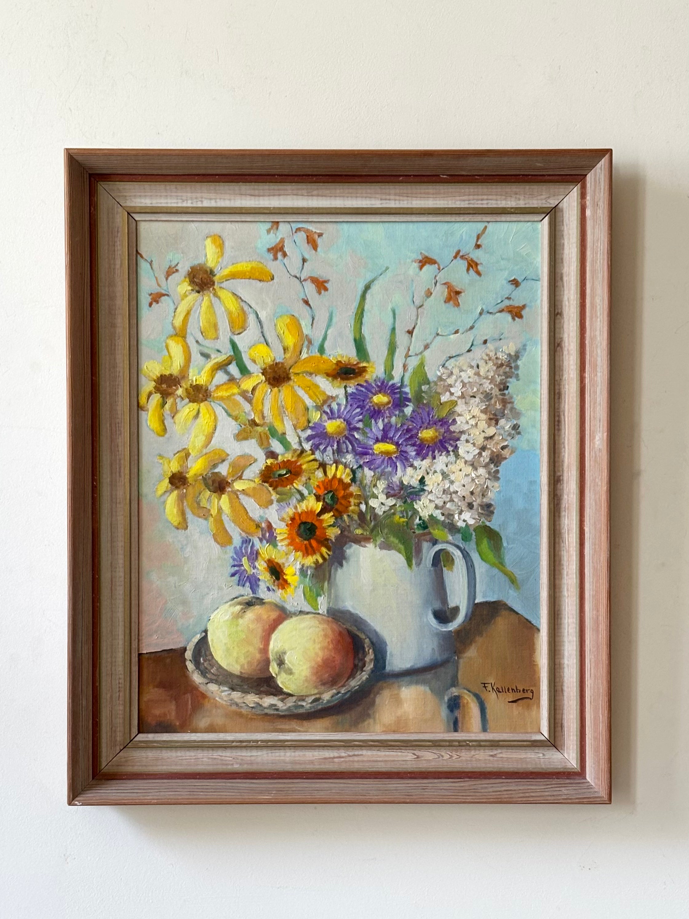 Summer Flowers with Apples